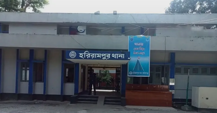 হরিরামপুরে স্কুল পড়ুয়া এক ছাত্রীর মরদেহ উদ্ধার