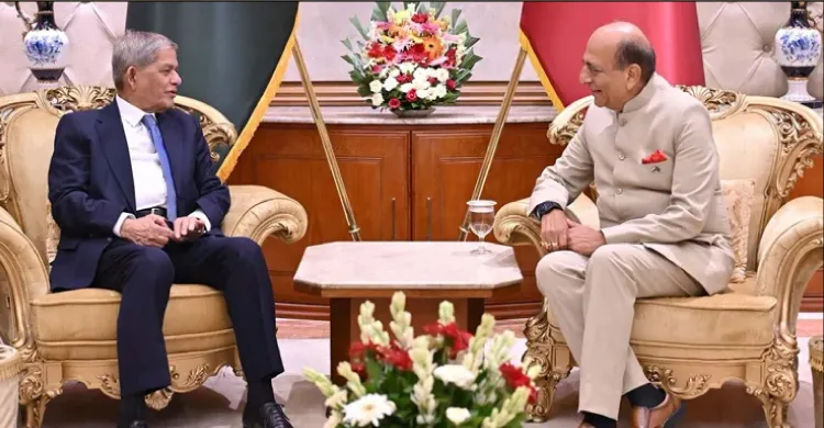 ভারতের সঙ্গে সম্পর্ক জোরদারে পানি বণ্টনসহ অমীমাংসিত ইস্যু সমাধানের আহ্বান রাষ্ট্রপতির