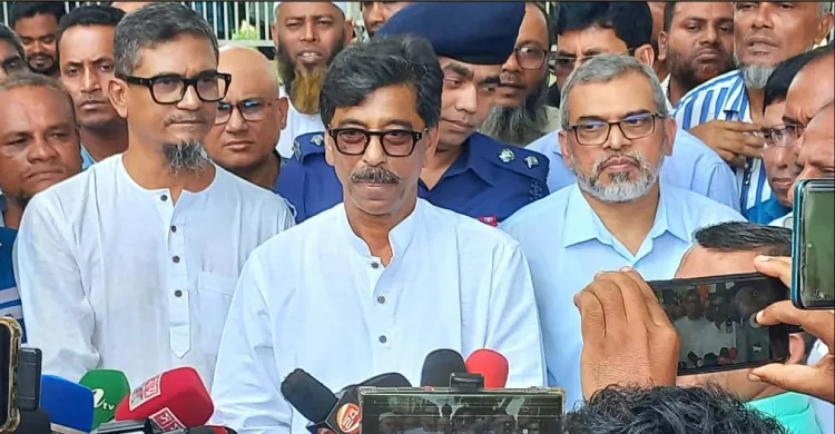 দেশে পর্যাপ্ত সার মজুত রয়েছে, সংকটের শঙ্কা নেই: কৃষিমন্ত্রী