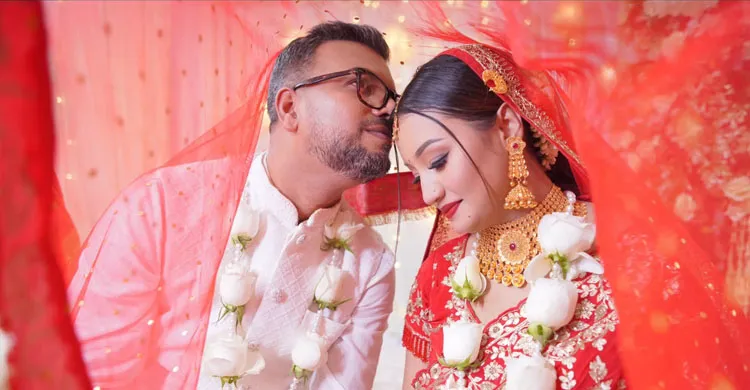 বিয়ে করেছেন উপস্থাপিকা ইসরাত পায়েল
