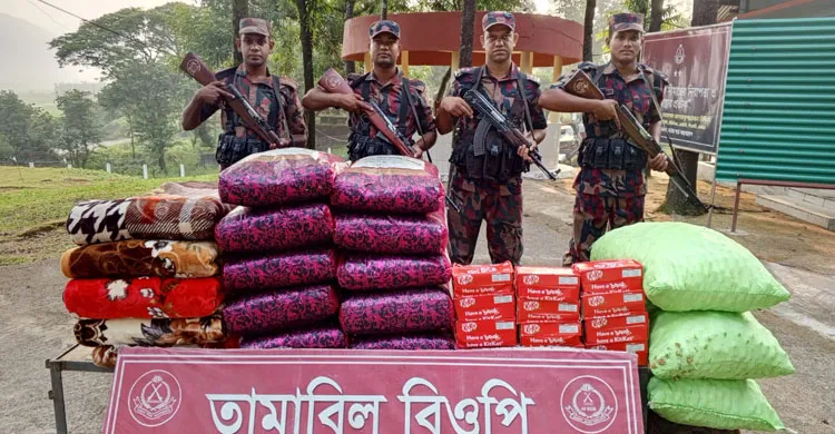 বিজিবির অভিযানে সিলেট সীমান্তে চোরাচালানী মালামাল আটক