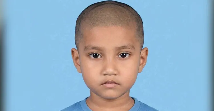 নিখোঁজের ছয়ঘন্টা পড়ে  ডোবা থেকে মিলল শিশুটির বস্তাবন্দি গলাকাটা মরদেহ