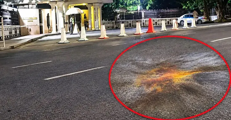 প্রধানমন্ত্রীর কার্যালয়ের সামনে দুটি ককটেল বিস্ফোরণ
