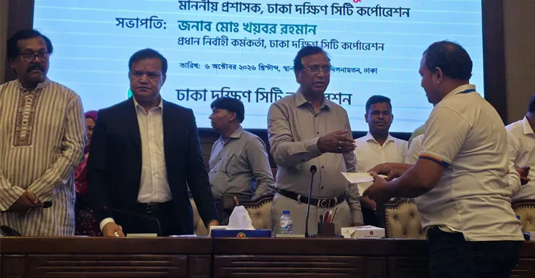 দুর্গাপূজায় ডিএসসিসির ১৬৮ মণ্ডপে অনুদান, বরাদ্দ ১৯ লাখ ৮০ হাজার টাকা