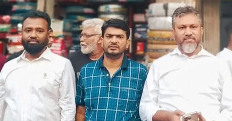 গুলিস্তানে পরিবহন ব্যবসা নিয়ে যুবদলের দুই গ্রুপের সংঘর্ষ, আহত ৩