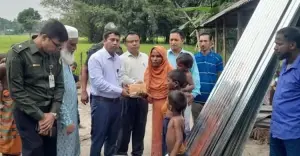 অসহায় ইনছেনার পাশে ইউএনও, ঘর নির্মাণে সহায়তা