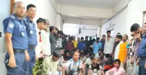 নারায়ণগঞ্জে পুলিশের বিশেষ অভিযানে গ্রেপ্তার ১৪০